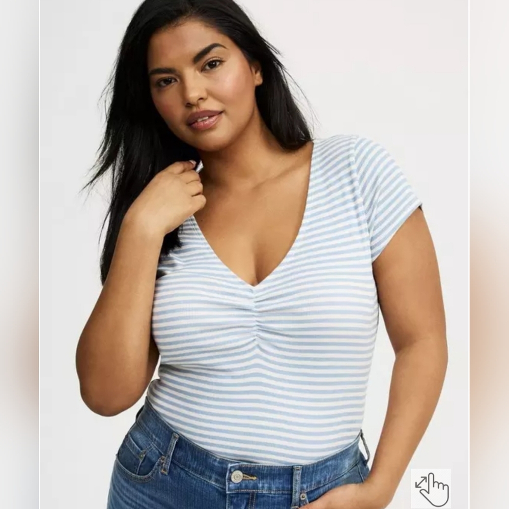 NWT Torrid Rib Cinched V-Neck Stripped Tee
